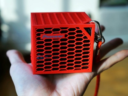Pioneer APS-BA202 Bluetooth Speaker Red